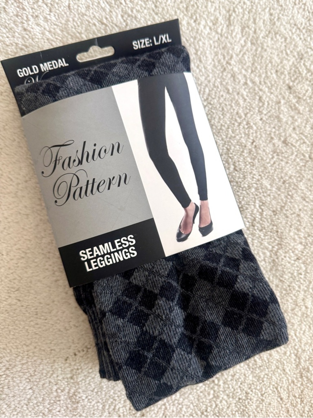 Gold Medal Fashion Pattern Seamless Leggings - Black & Gray